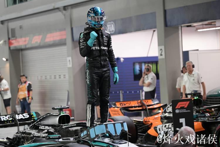 F1新加坡站正赛：拉塞尔杆位夺冠 维斯塔潘亚军